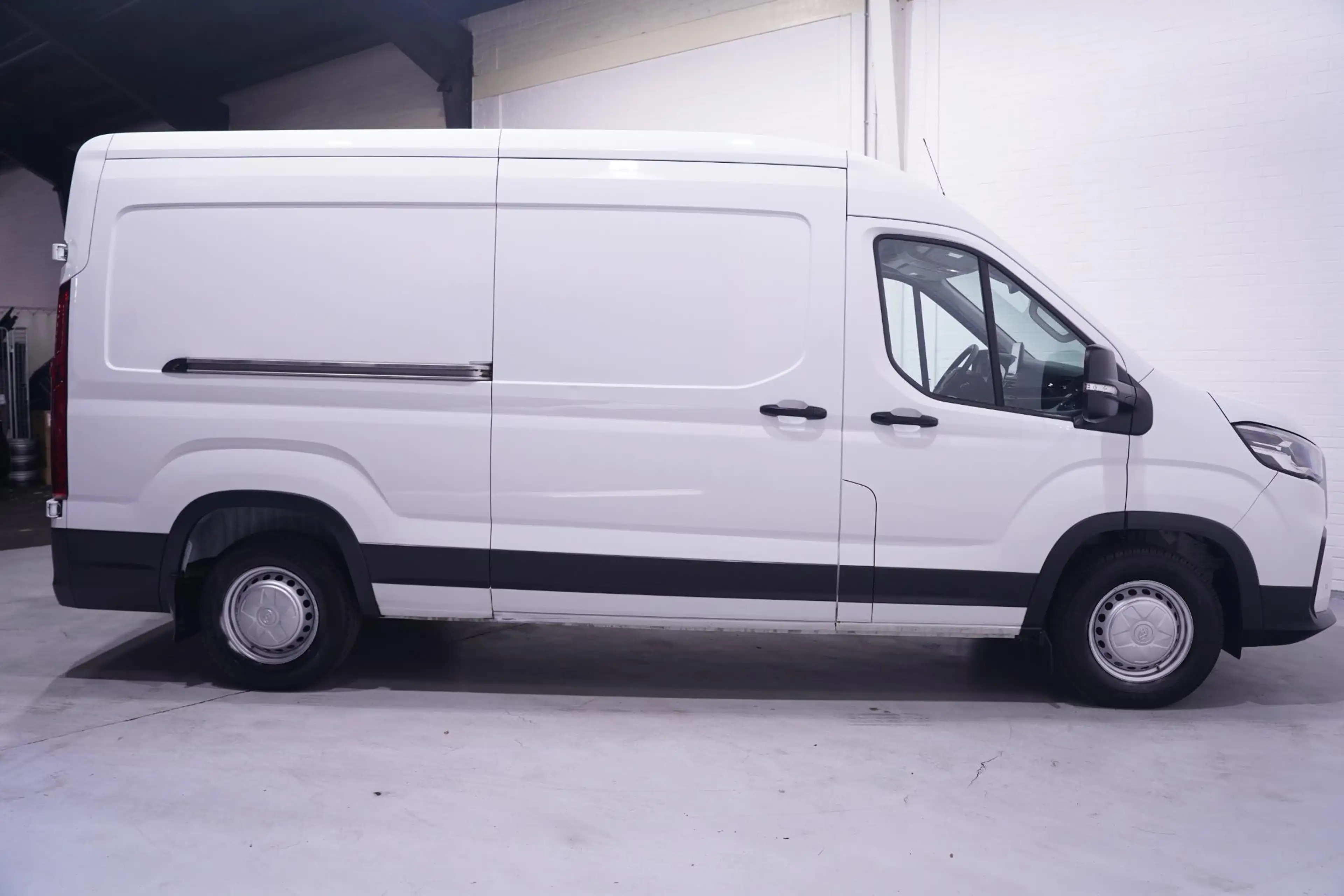 Maxus Deliver 9 2.0 CiT 148 pk L3H2 Airco, Apple Carplay, Camera 2 — photo 8