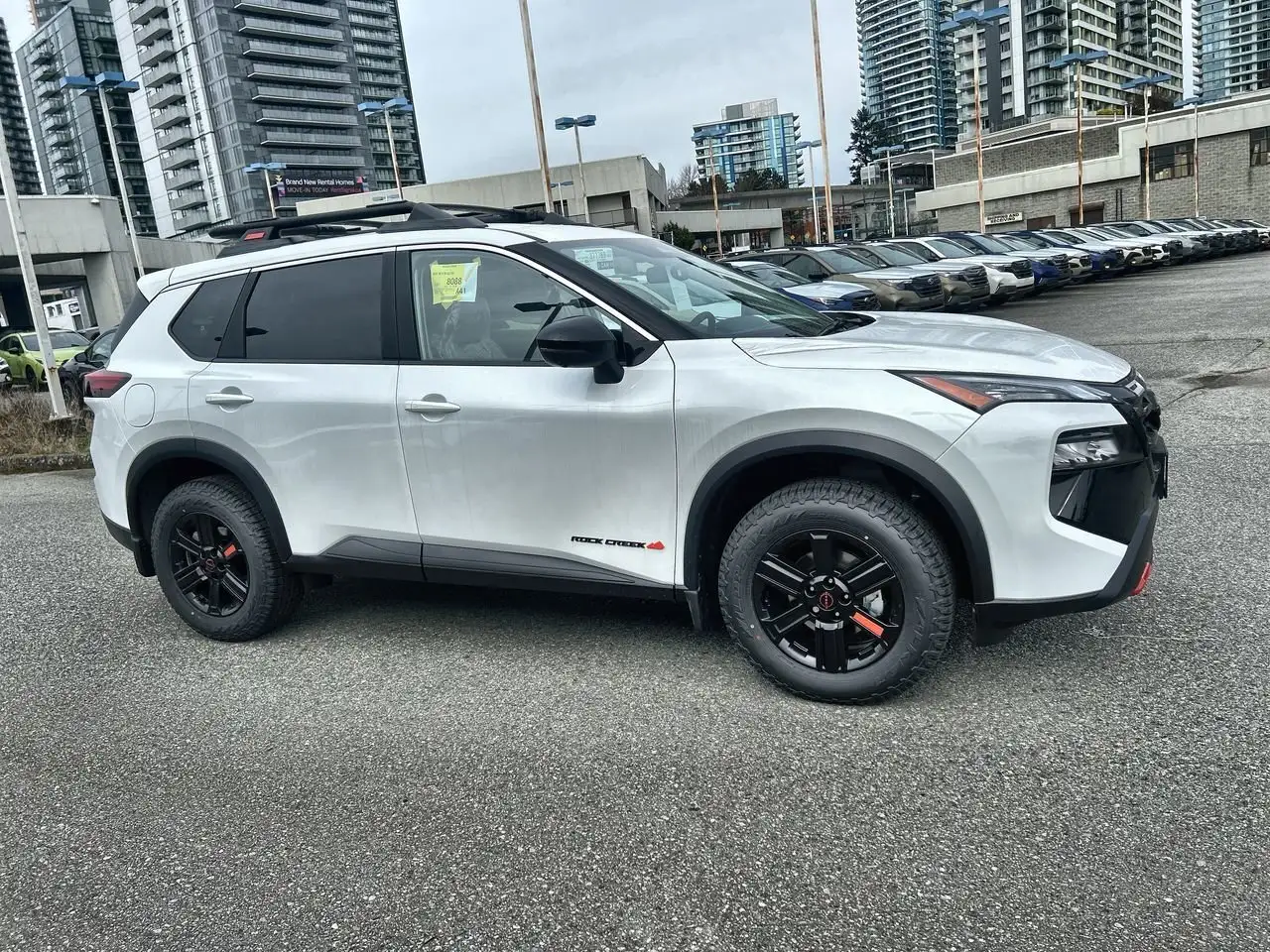 Nissan Rogue снимка Nissan Rogue