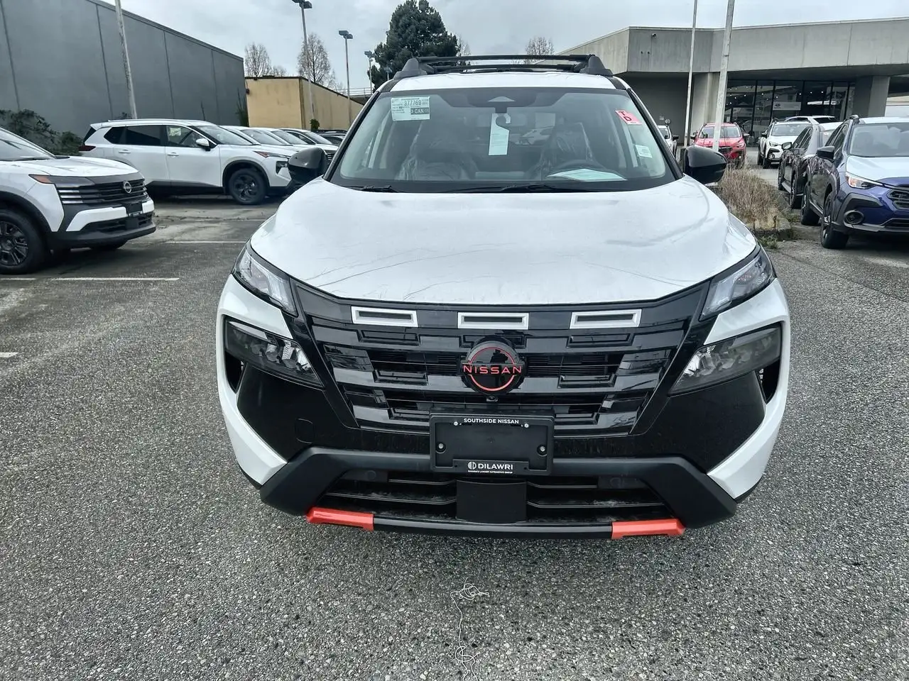Nissan Rogue снимка Nissan Rogue
