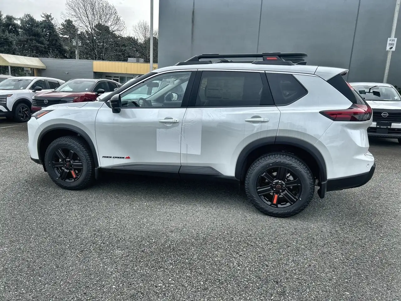 Nissan Rogue снимка Nissan Rogue