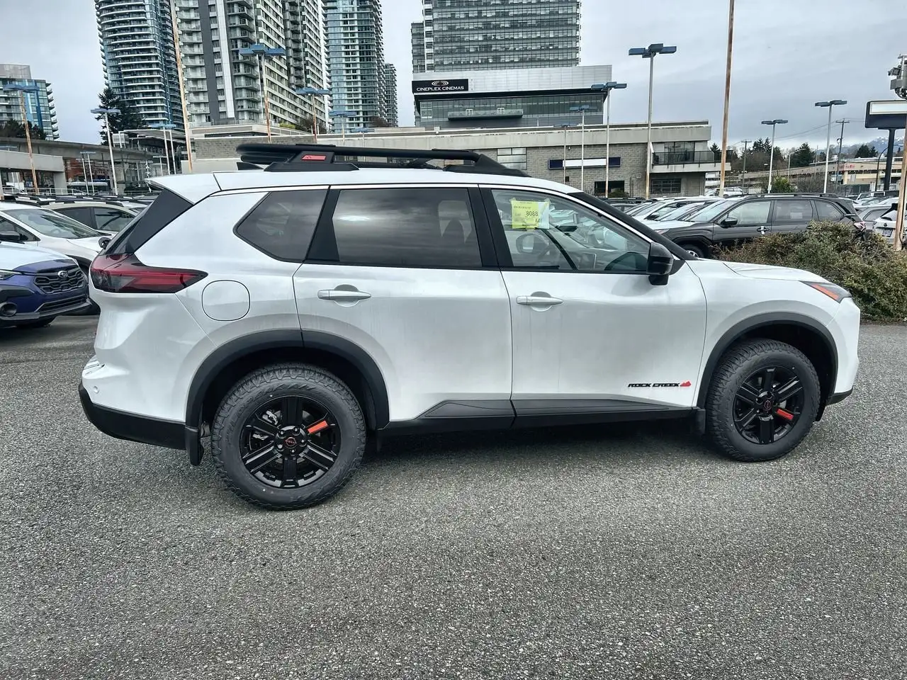 Nissan Rogue снимка Nissan Rogue