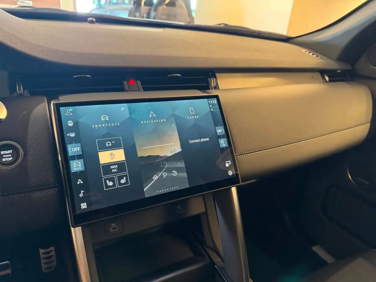 Land Rover Discovery Sport снимка Land Rover Discovery Sport