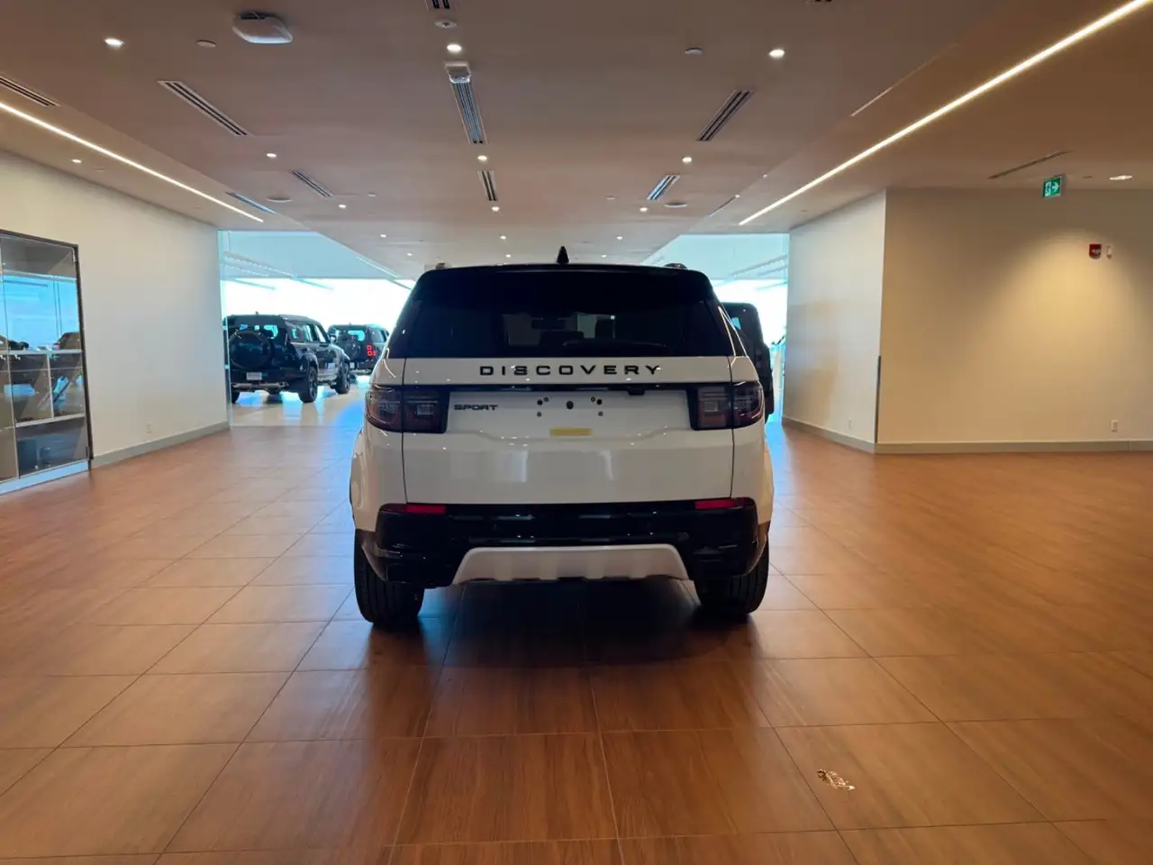 Land Rover Discovery Sport снимка Land Rover Discovery Sport