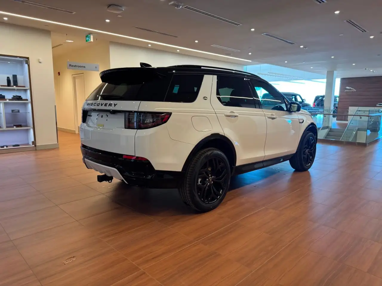 Land Rover Discovery Sport снимка Land Rover Discovery Sport