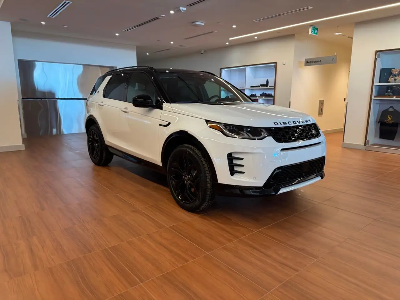 Land Rover Discovery Sport снимка Land Rover Discovery Sport