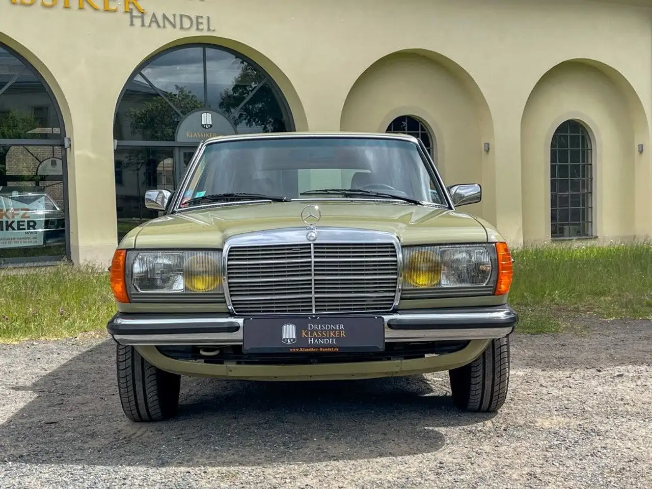 Mercedes-Benz 200 T, 2.Hand, Zustand 1, vollst. Dokumentiert, foto 12