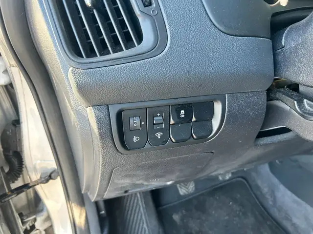 Kia Rio view 15
