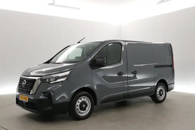 Nissan Primastar view 9