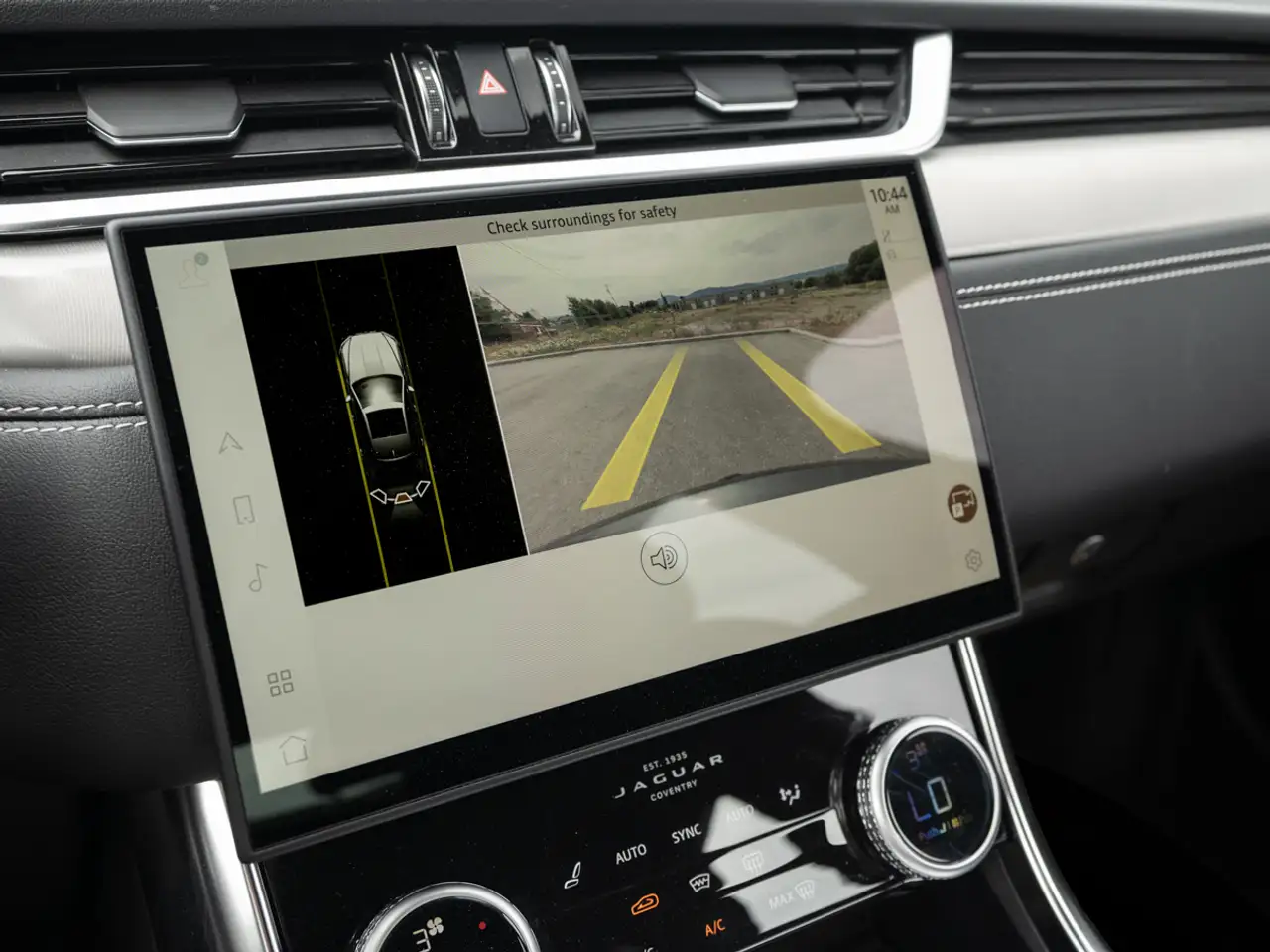 Jaguar XF fotografie Jaguar XF