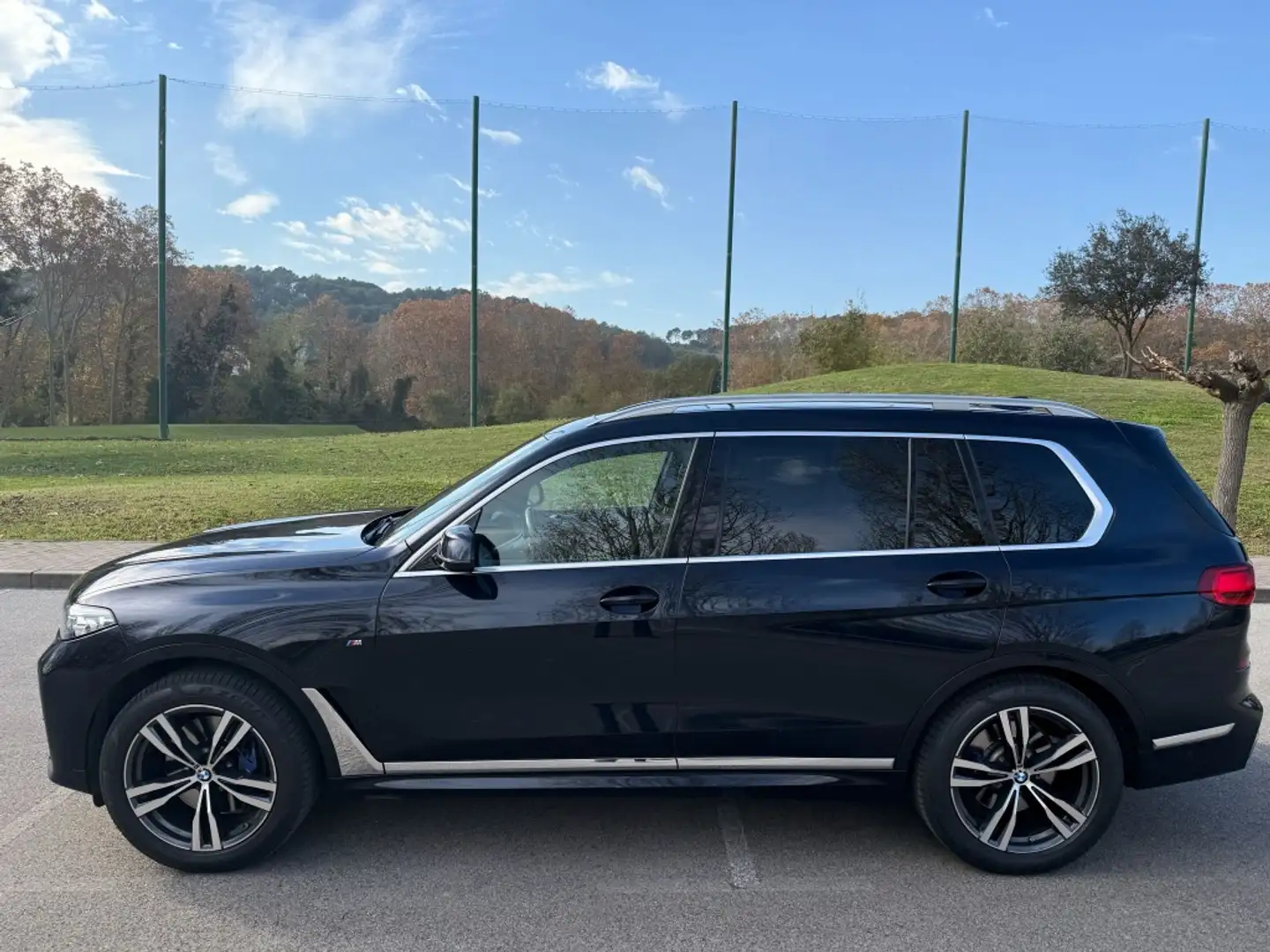 BMW X7 xDrive 40iA Negro - 2