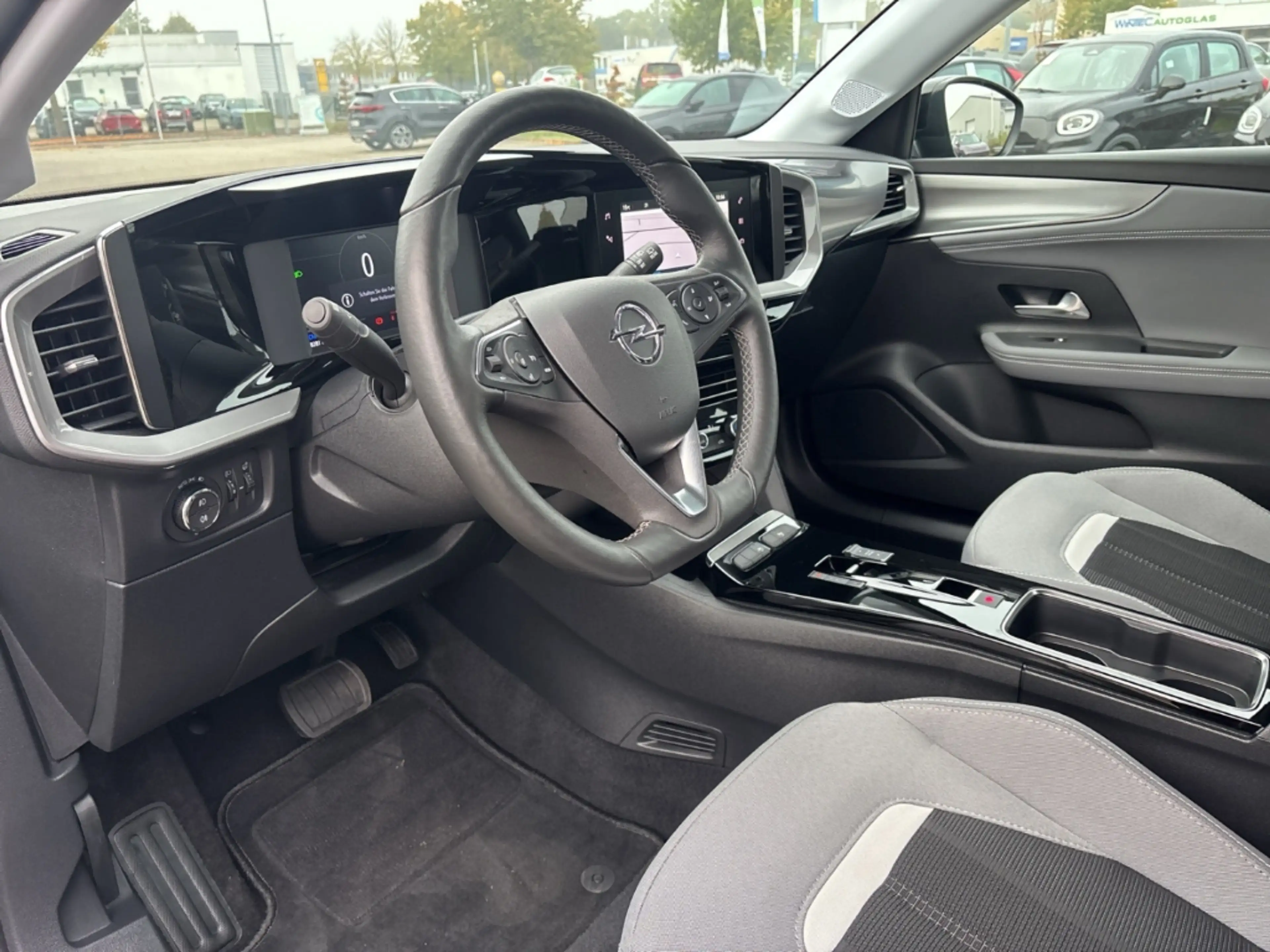 Opel Mokka e Elegance — photo 7