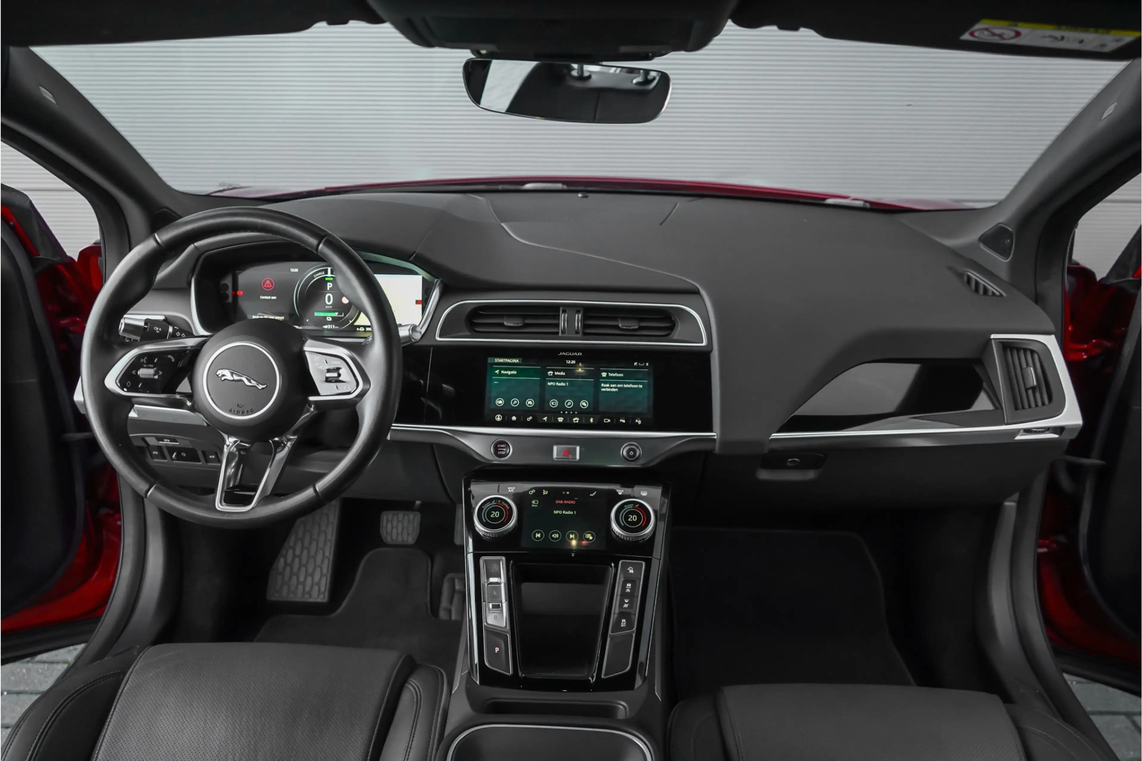 Jaguar I-Pace EV400 Business Edition S 90 kWh Pano Trekhaak 22" — photo 2