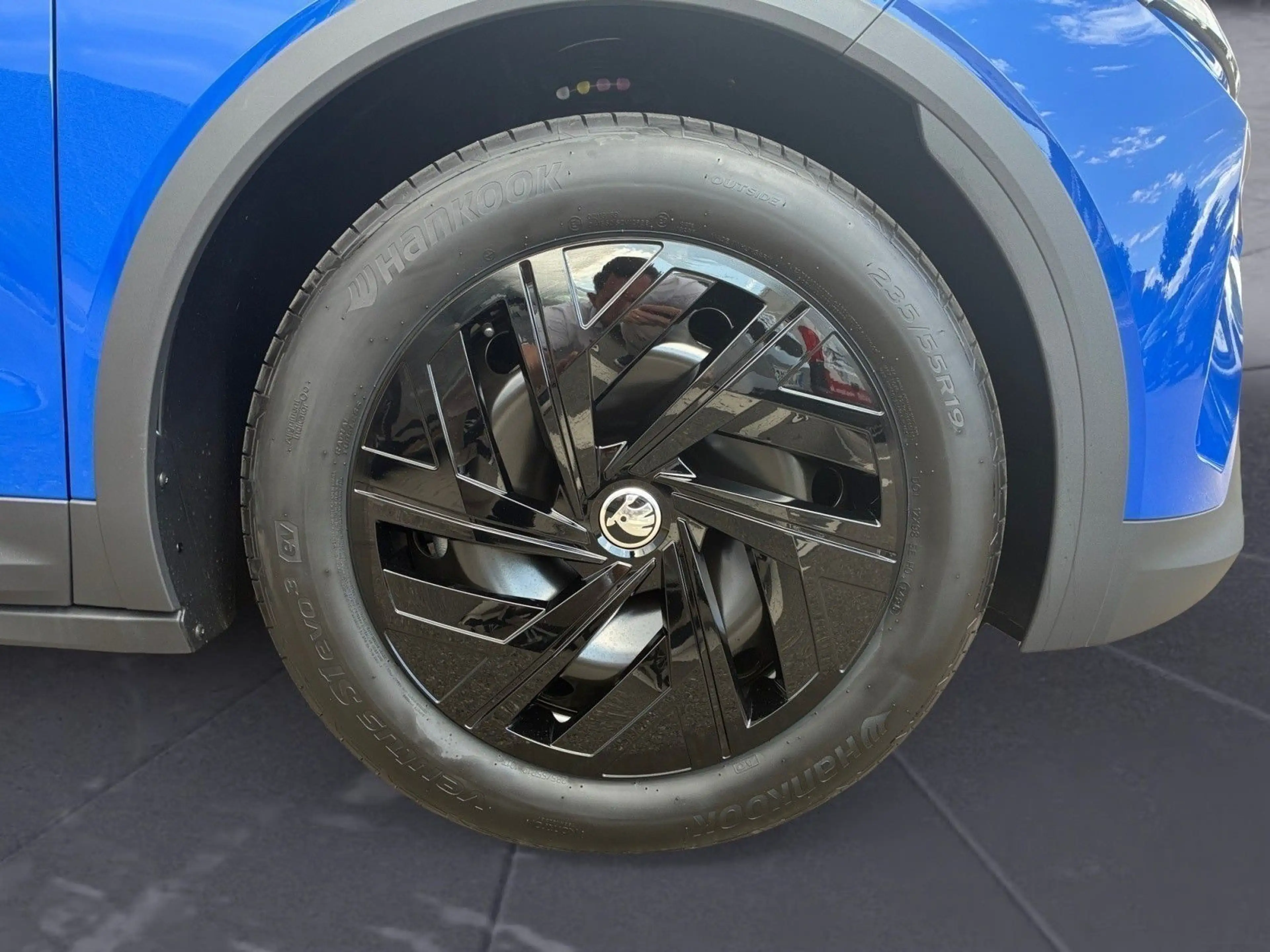 Skoda Elroq Essence 60 h) 1-Gang-Automatik — photo 9