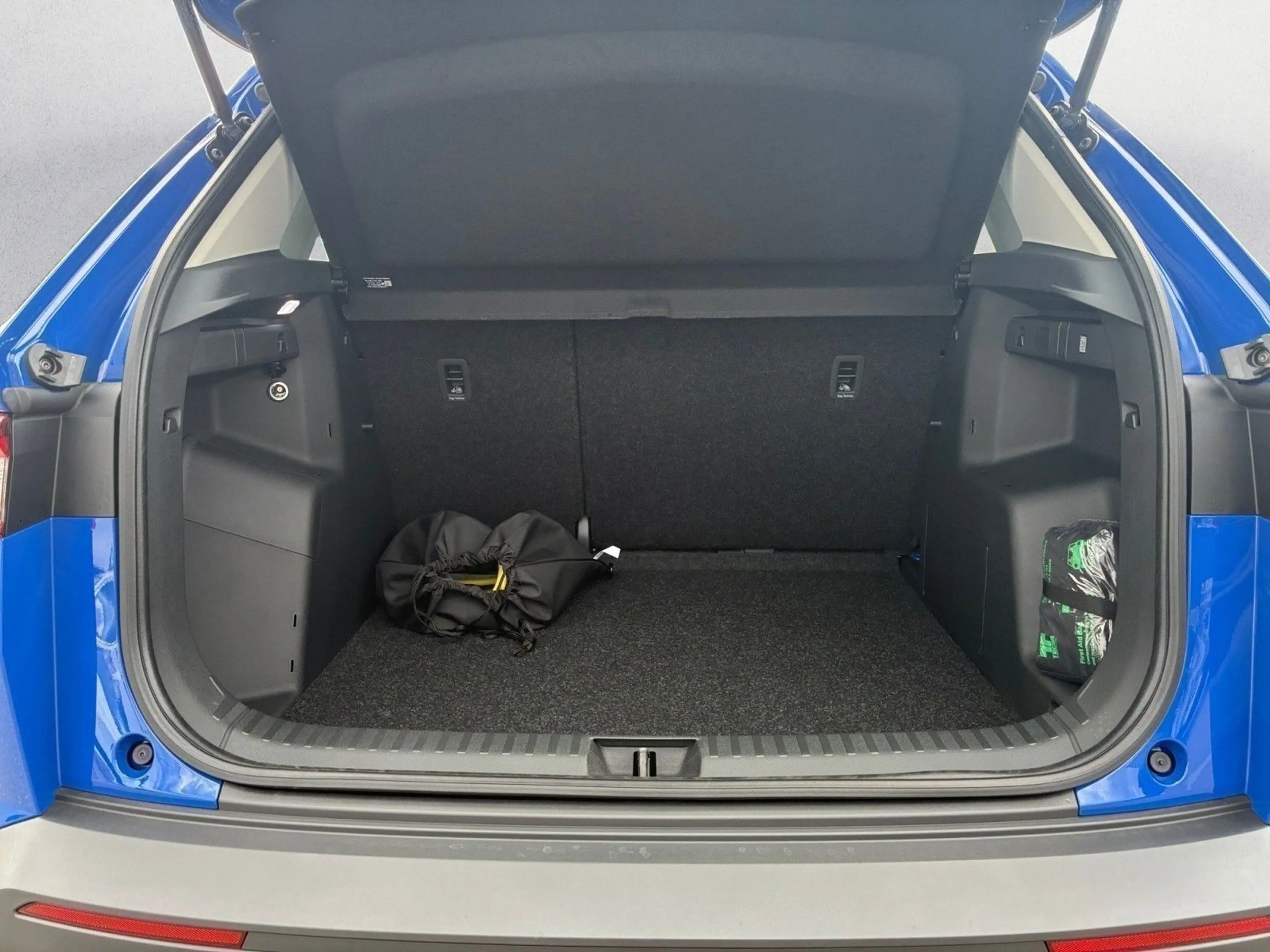 Skoda Elroq Essence 60 h) 1-Gang-Automatik — photo 10