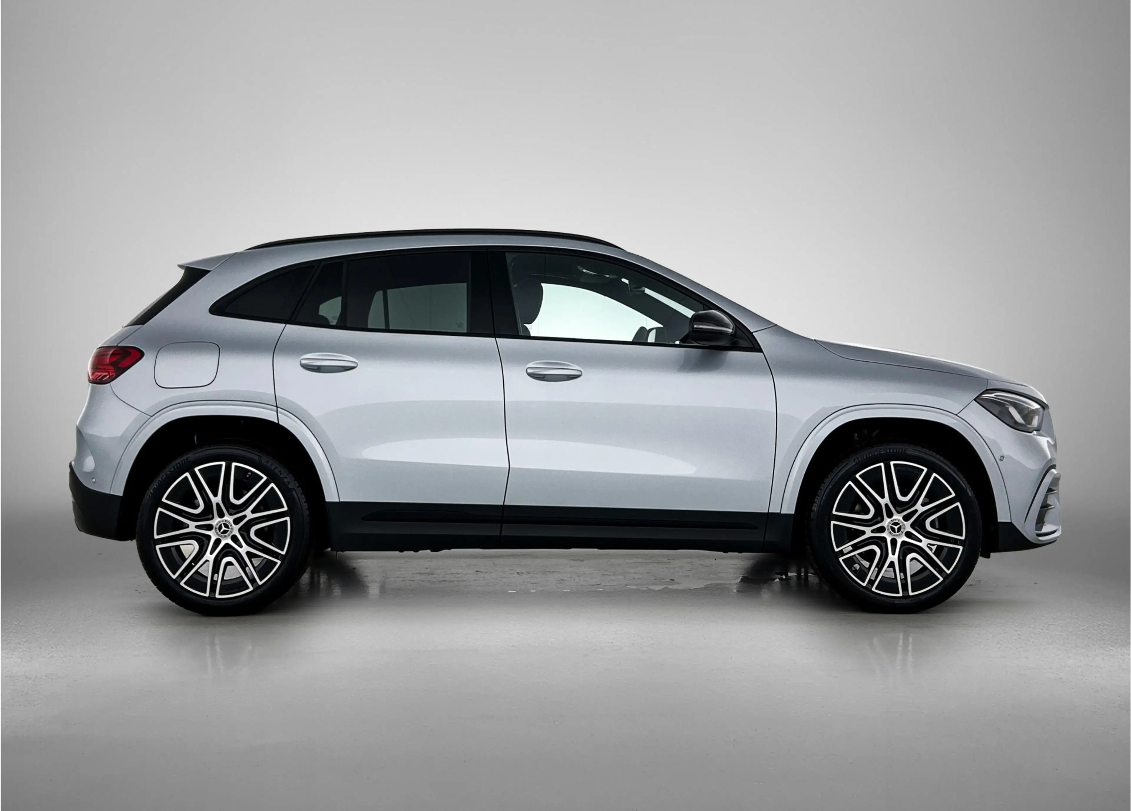 Mercedes-Benz GLA 250 e 140 Year Edition | Plus pakket | Nightpakket | P — photo 13