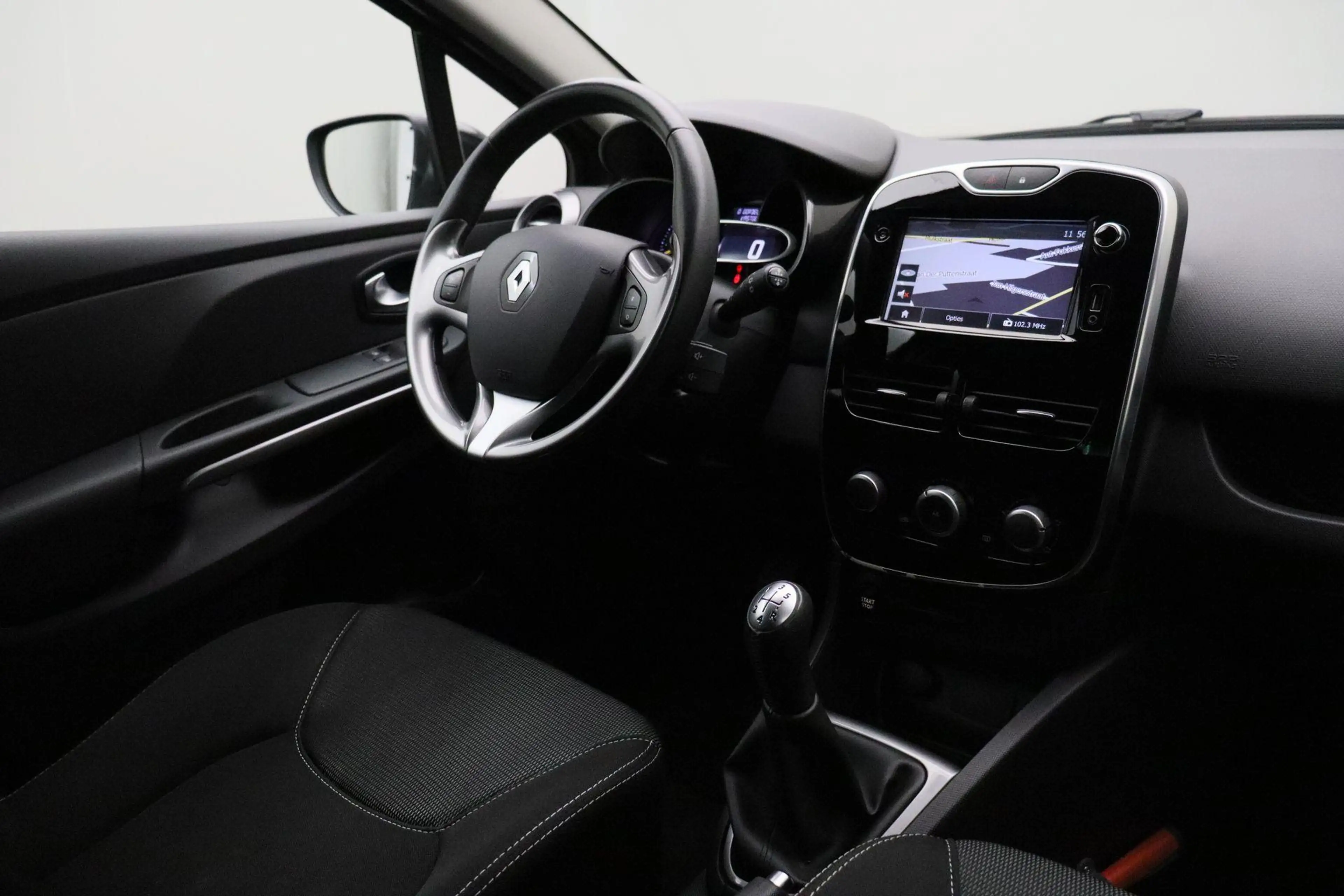 Renault Clio 0.9 TCe ECO Night&Day 2015 | Goed Onderhouden | Na — photo 7