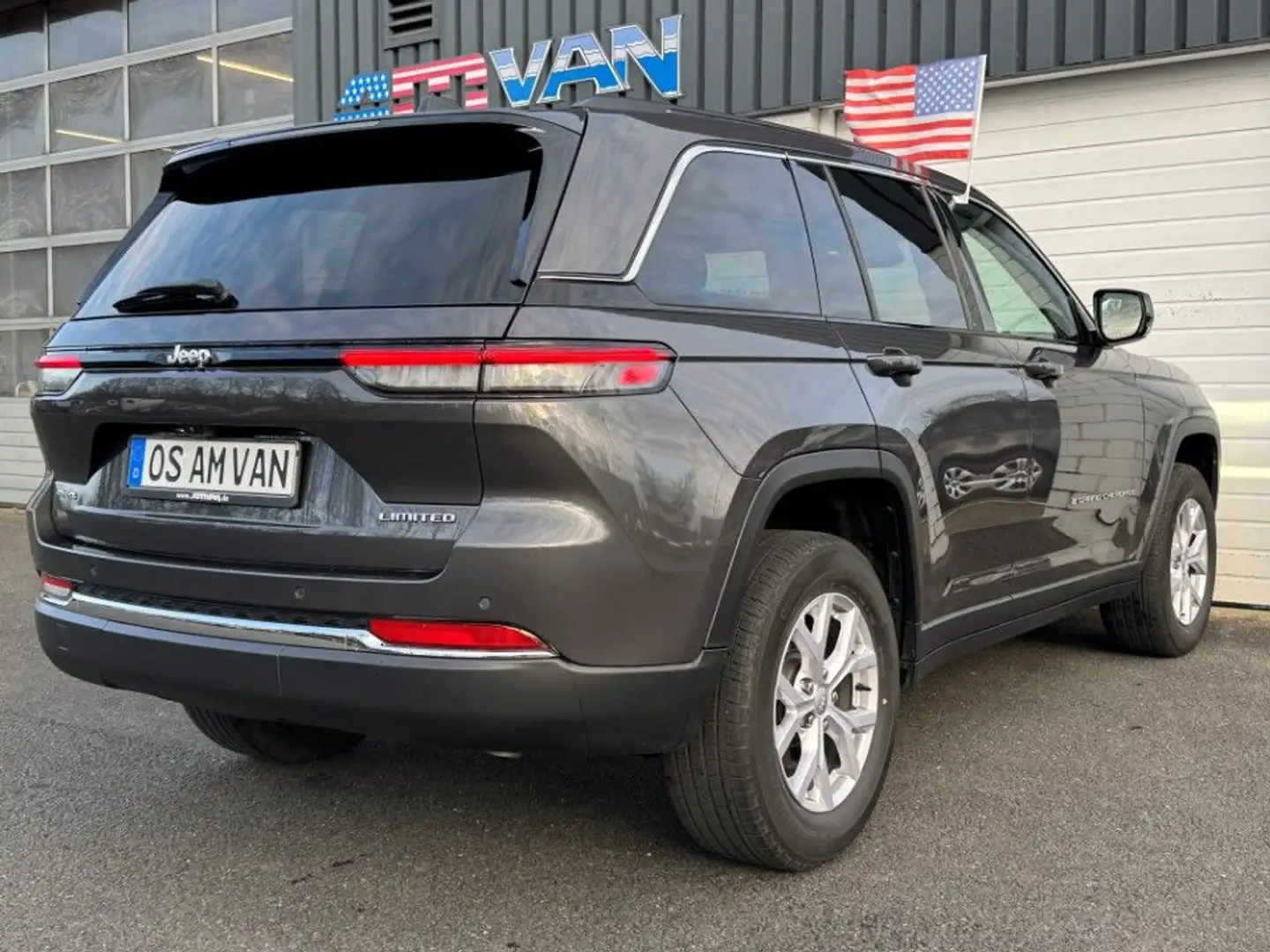 Jeep Grand Cherokee Limited 4x4 LPG Panorama Leder Grau - 2