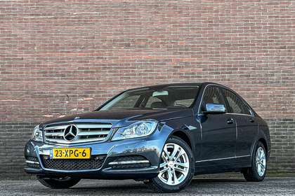 Mercedes-Benz C 180 Autm. Premium Edition Clima, Cruise, LMV, Navi, NL
