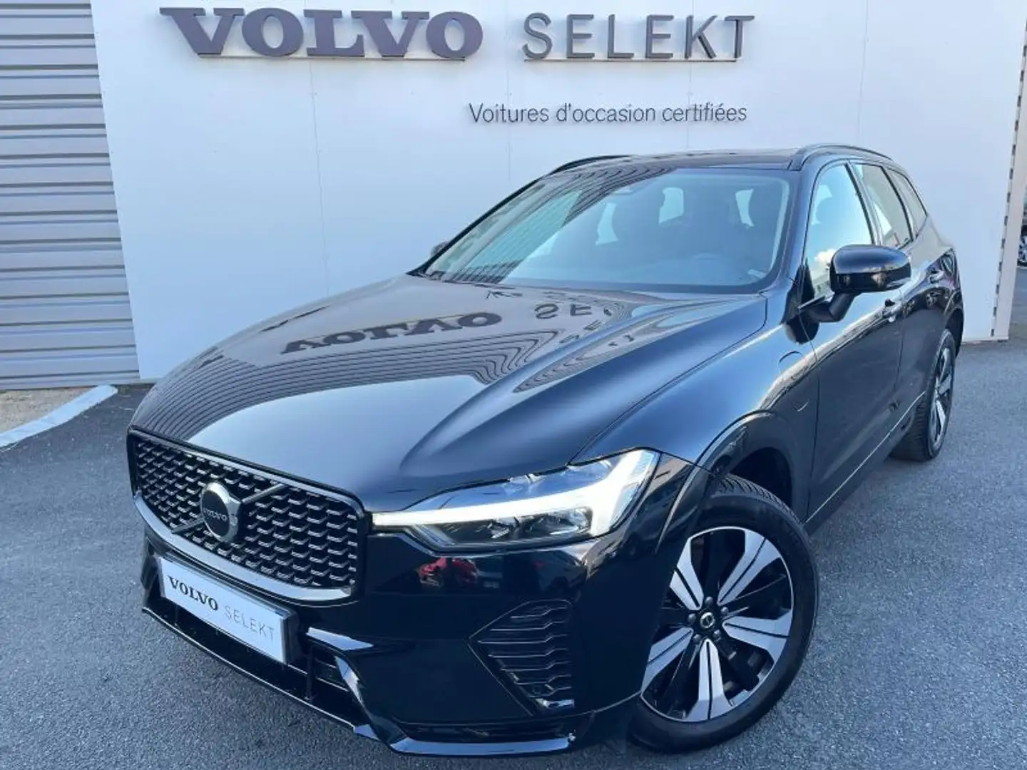 Volvo XC60 T6 AWD 253 + 145ch  Plus Style Dark Geartronic - 1