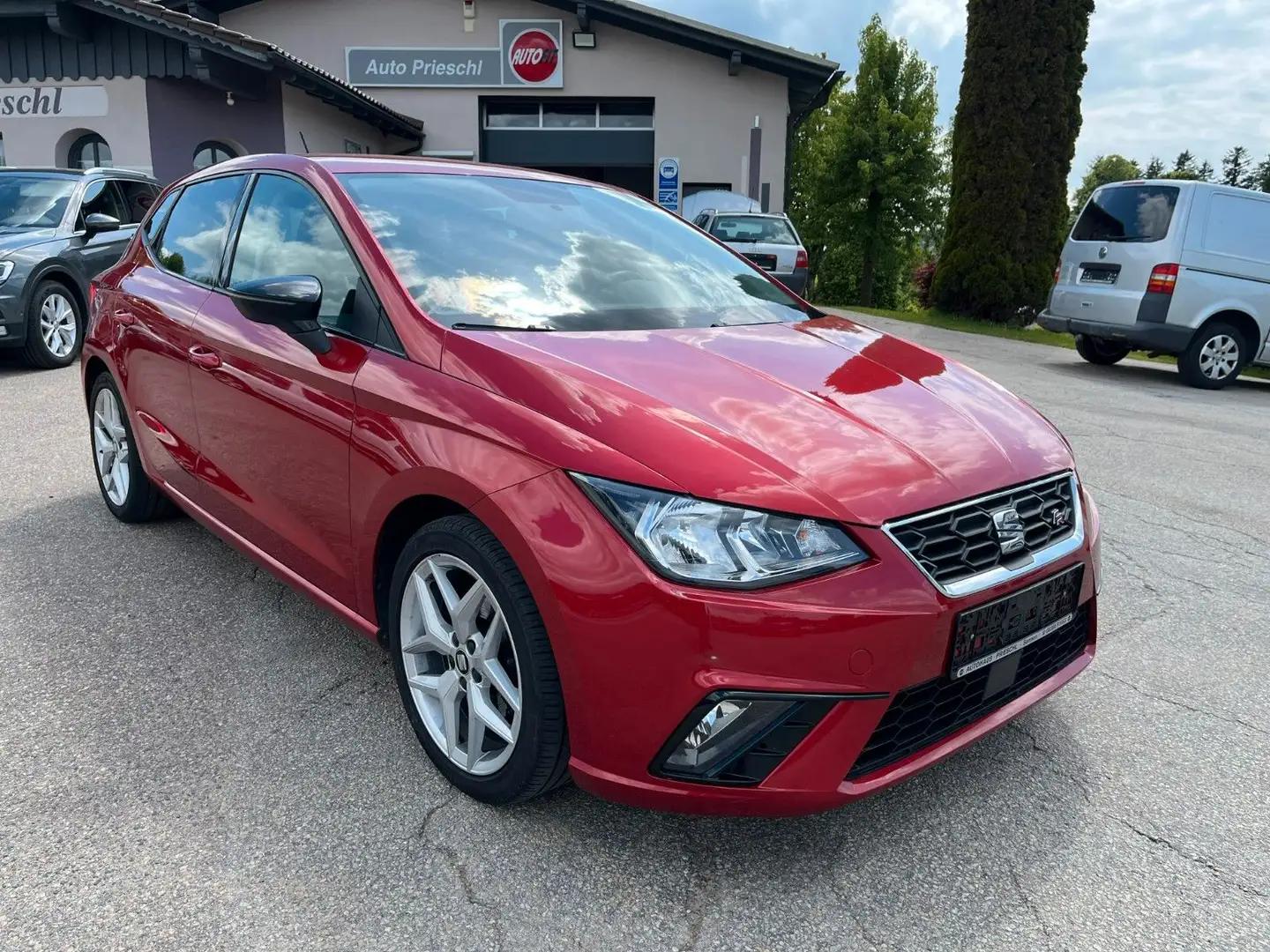 SEAT Ibiza 1.0 TSI FR,DAB,Tempomat,CarPlay, Rot - 2