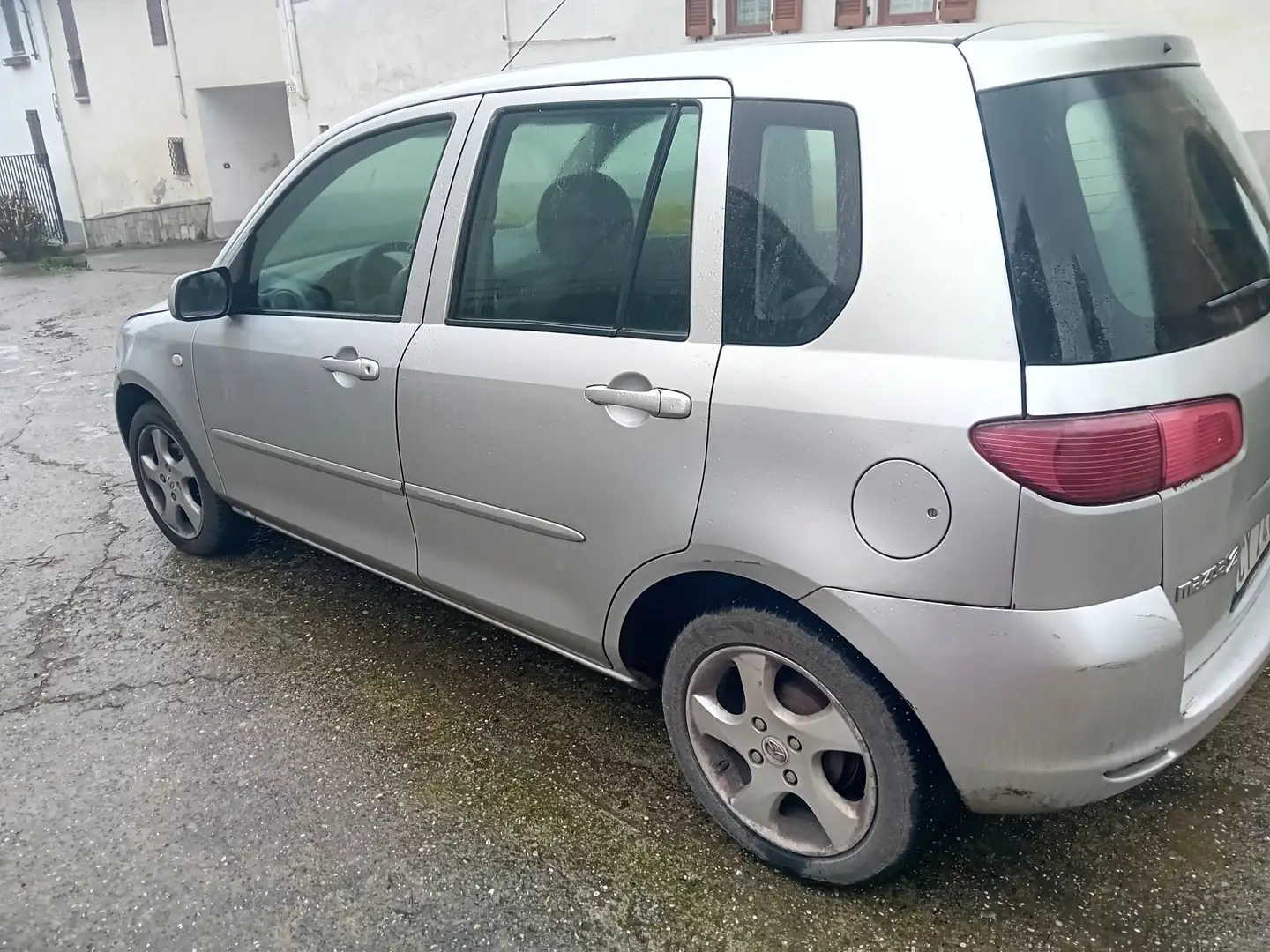 Mazda 2 1.2 SonyEricsson - 1