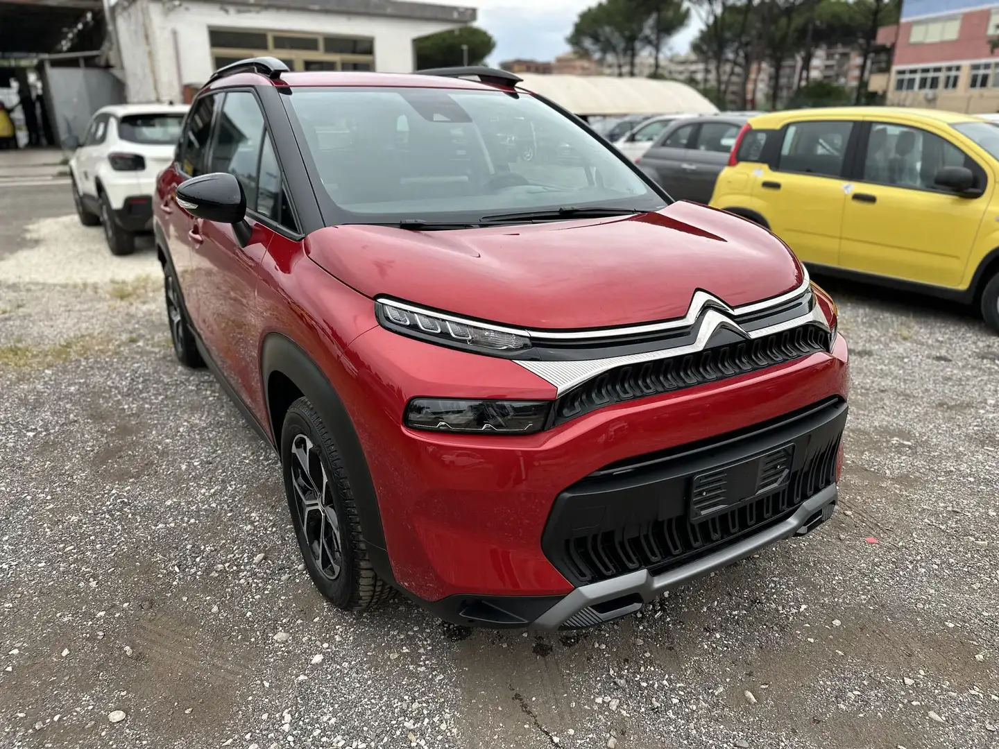 Citroen C3 Aircross PureTech 110 S&S Plus Rosso - 1