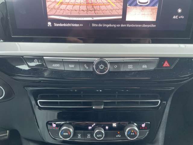 Opel Mokka E