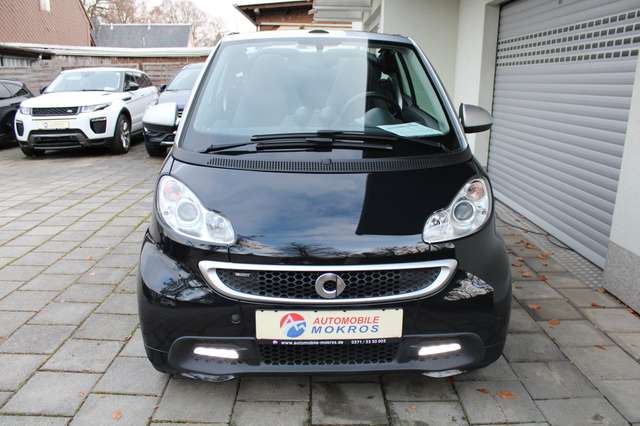 smart forTwo cabrio passion  Navigation Klima Sitzhzg Harman&Ka