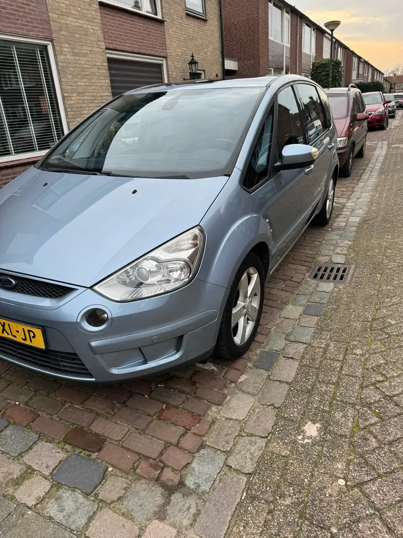 Ford S-Max Ford S-MAX 2.0 16V 107KW 2007 Grijs (5-zitter) Grijs - 1