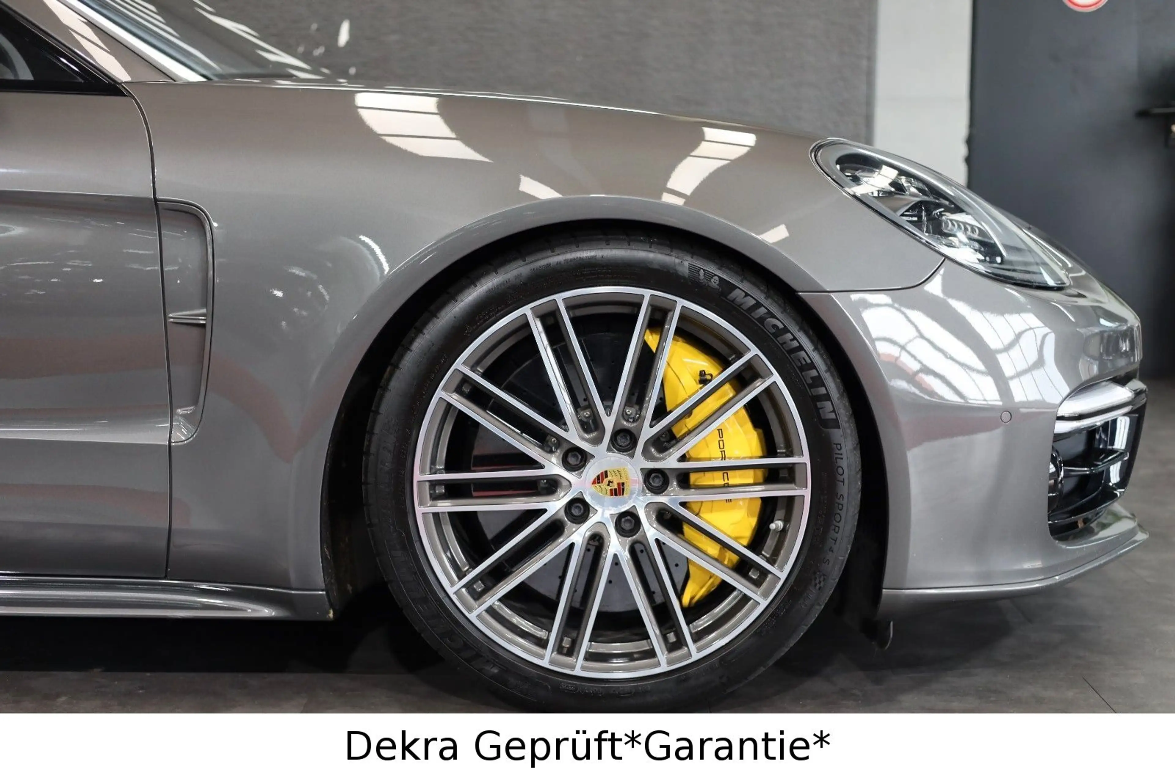 Porsche Panamera Turbo S E-Hybrid*Head-Up*Matrix — photo 15