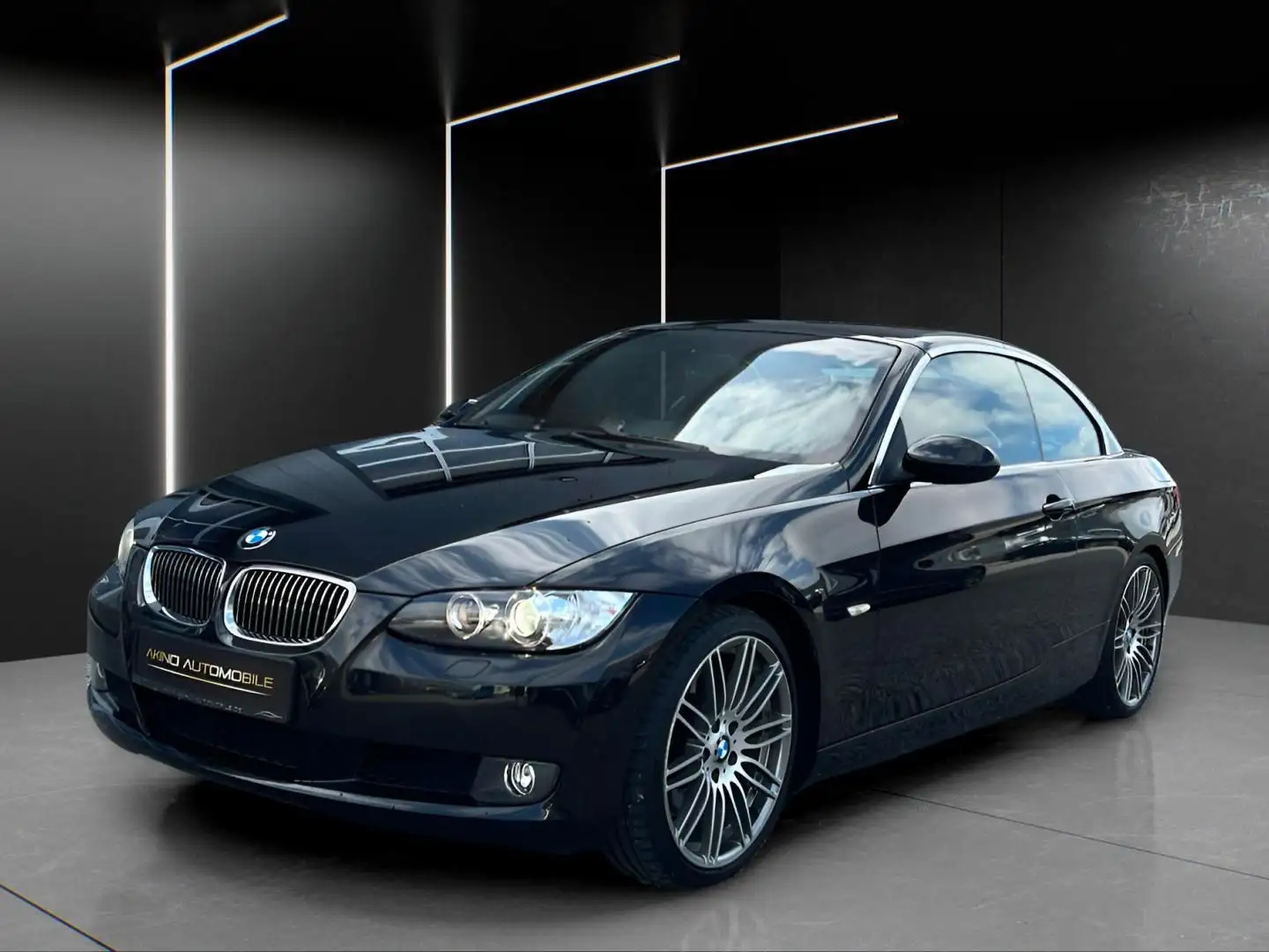 BMW 330 Cabrio 330i *Automatik*Xenon*Pdc*Navi*Memory Schwarz - 2