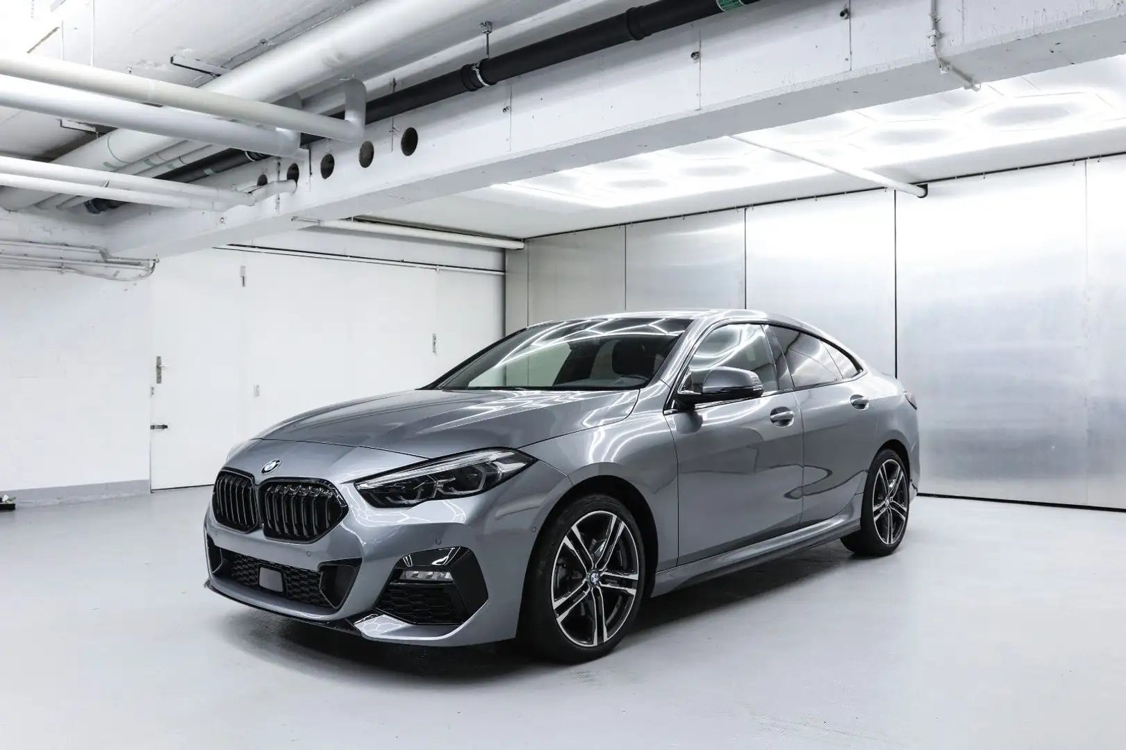 BMW 218 Gran Coupe 218 i M Sport Grau - 1
