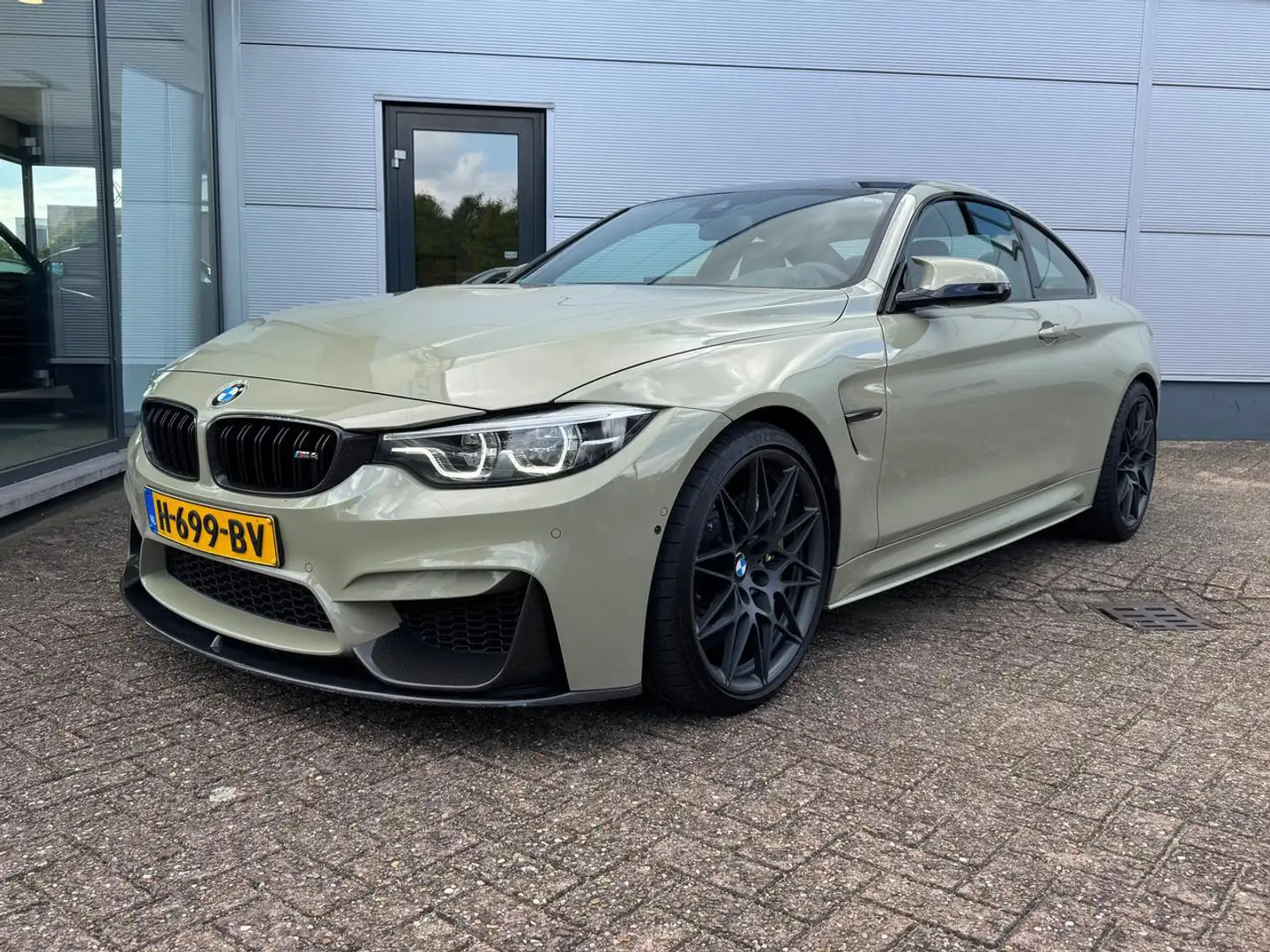 BMW M4 M4 | 450 PK | COMPETITION | STONE GREY | Grijs - 1