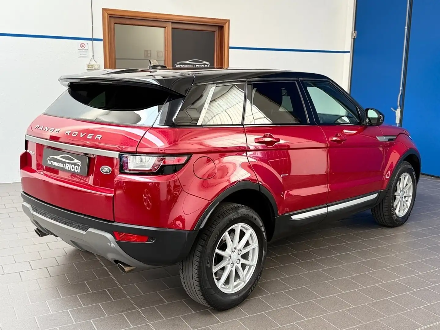 Land Rover Range Rover Evoque Range Rover Evoque 2.0 TD4 150 CV 5p. SE Rosso - 2