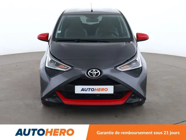 Toyota Aygo view 9