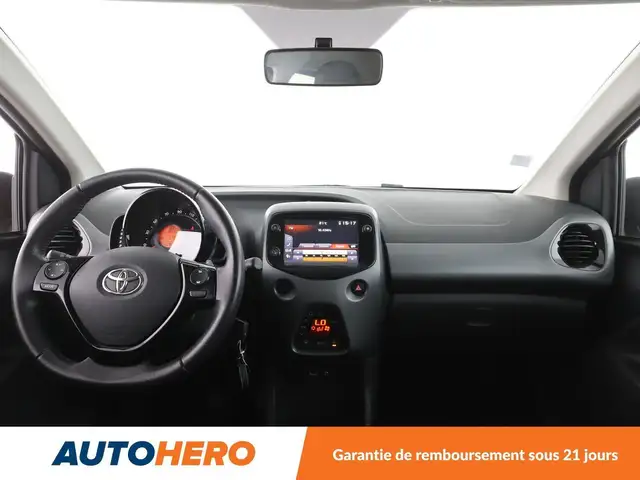 Toyota Aygo view 12