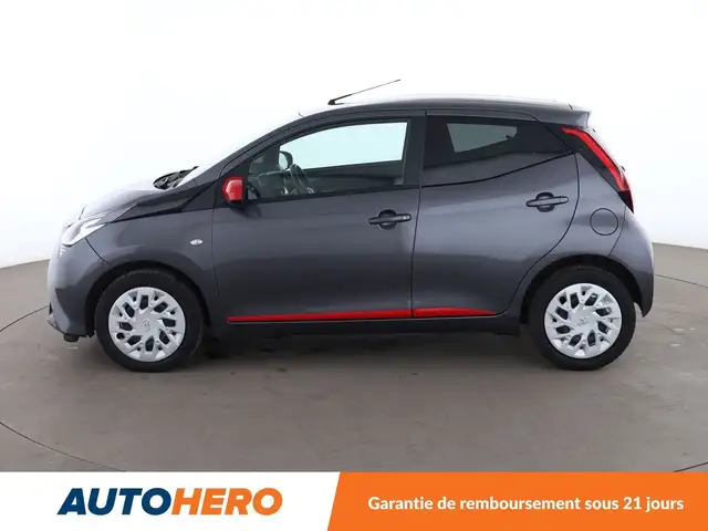Toyota Aygo view 3