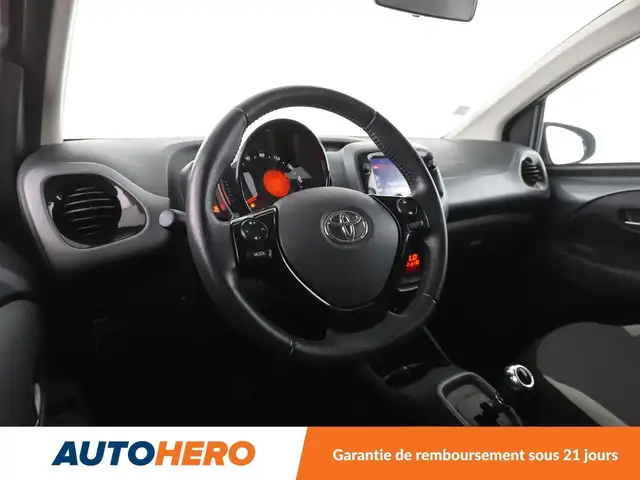 Toyota Aygo view 11