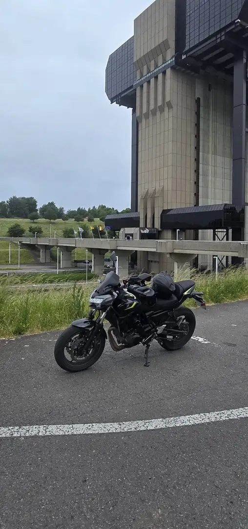 Kawasaki Z 650 Pack Performance Noir - 2