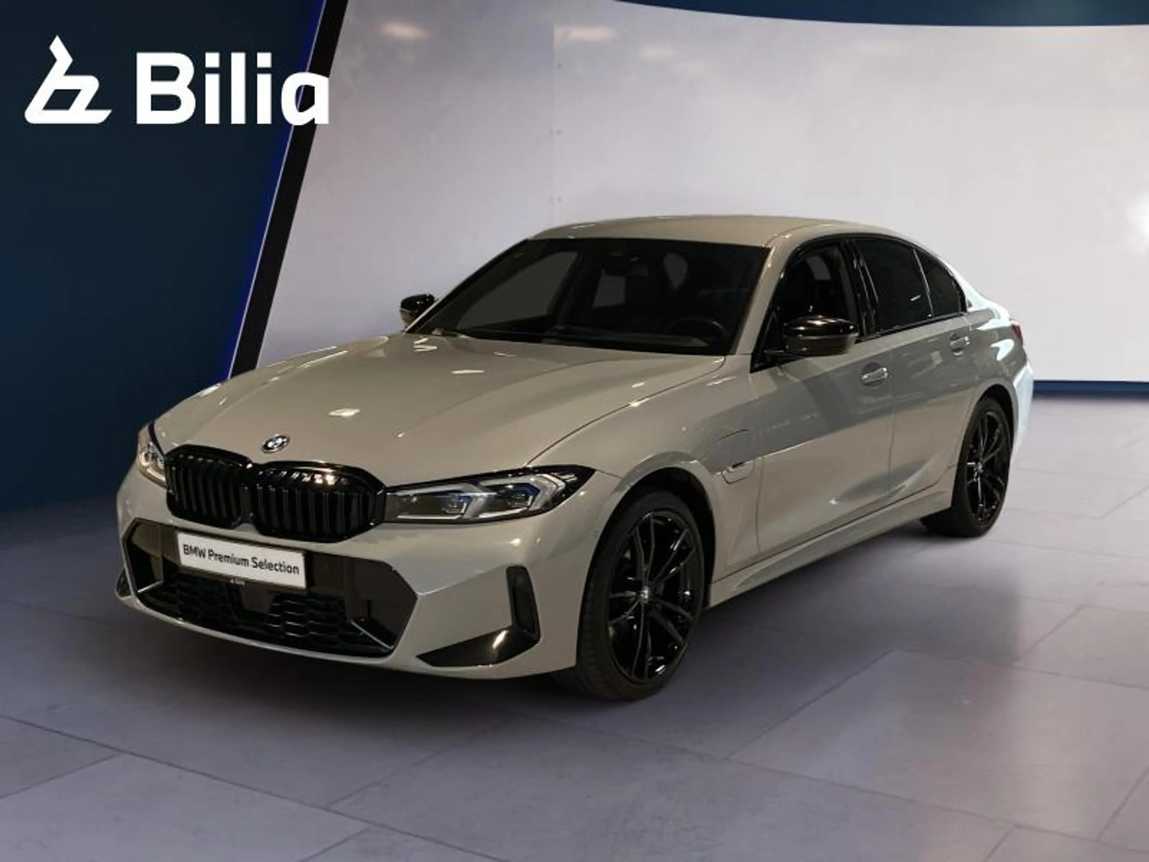 BMW 330 330e xDrive M Sport Berline