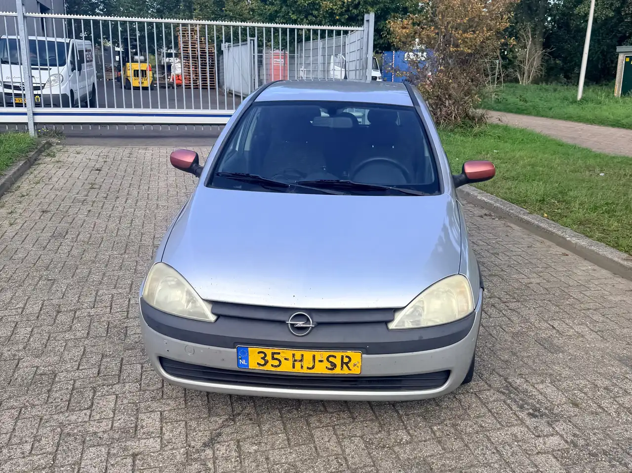 Opel Corsa 1.2-16V Comfort, foto 2
