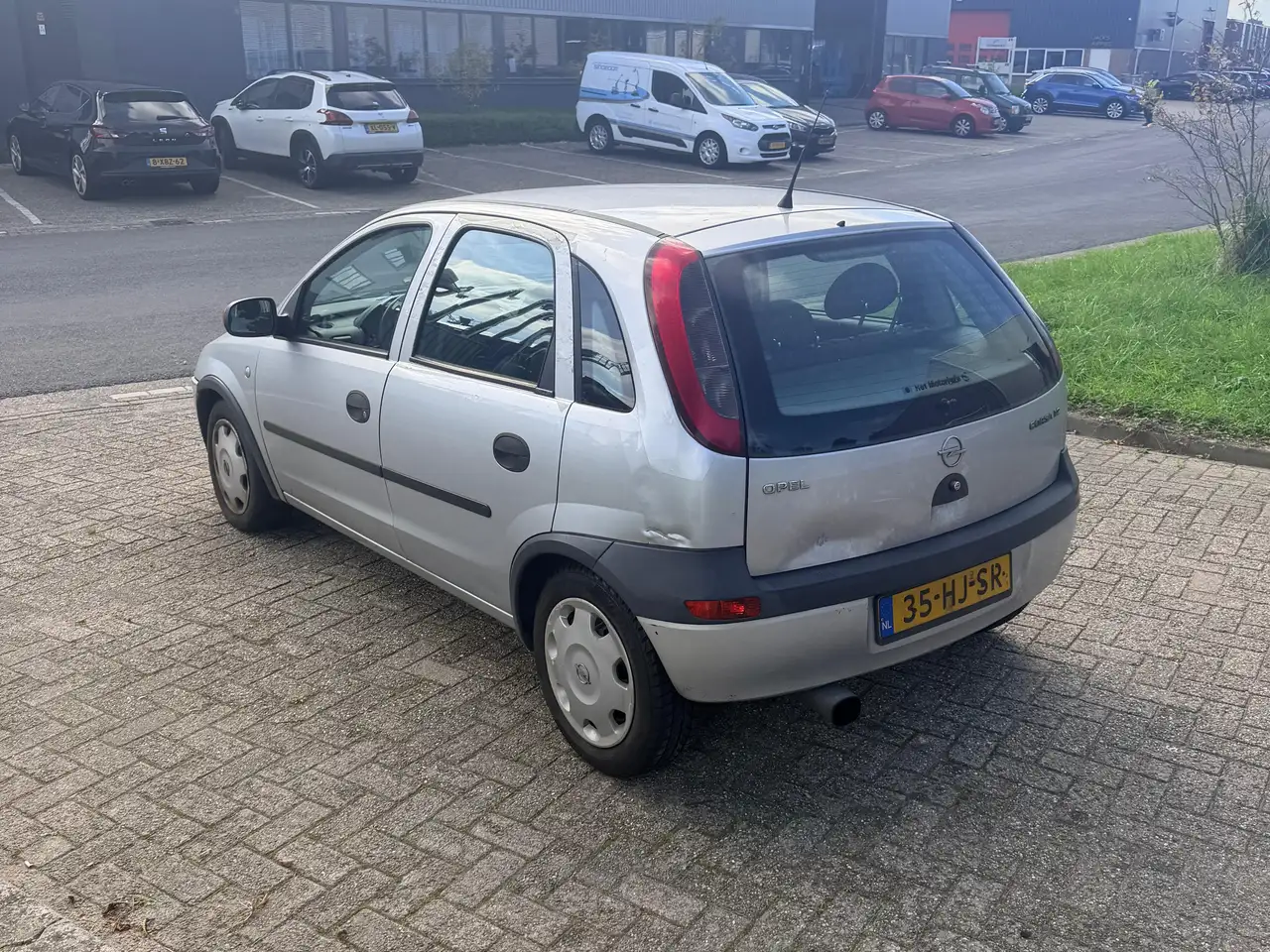 Opel Corsa 1.2-16V Comfort, foto 8