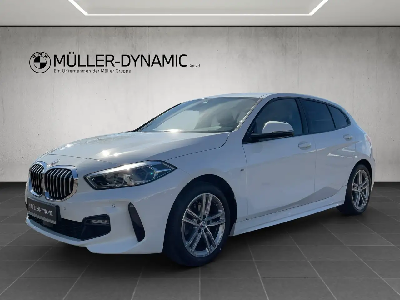 BMW 118