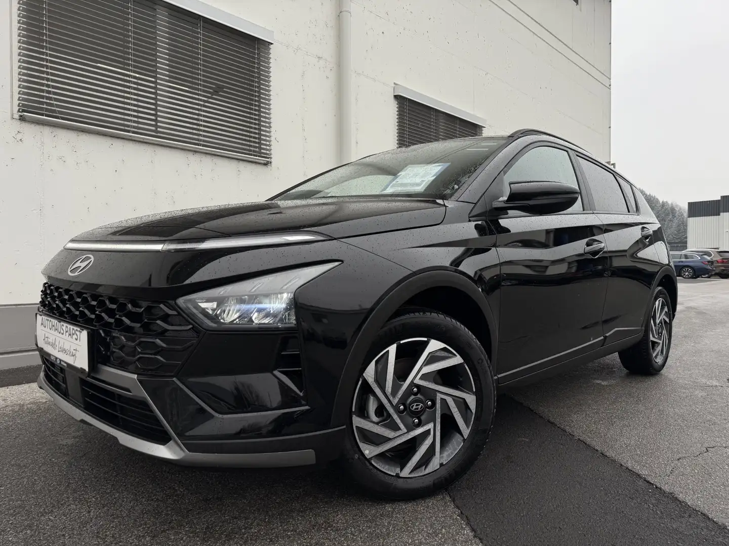 Hyundai BAYON *** GO PLUS AUSSTATTUNG *** NP 25.540 *** Schwarz - 1