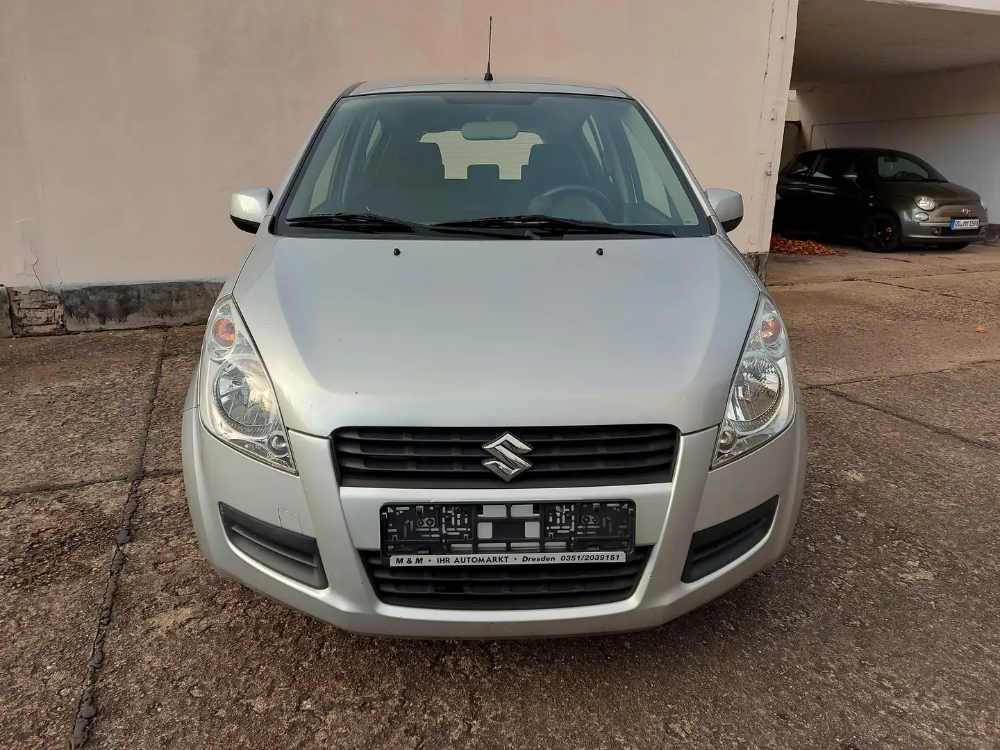 Suzuki Splash 1.0i Club 5tür Klima ESP Sitzheizung Euro 5 Silber - 1