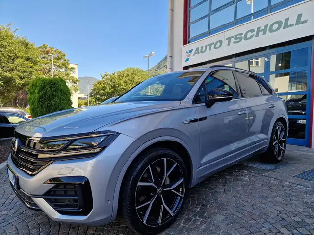 Volkswagen Touareg 3.0 TDI 231Cv 4Motion R-Line Black-Style 22" Head-Up 360° ACC AirSuspension AWS Matrix-LED Park-Assist-Plus