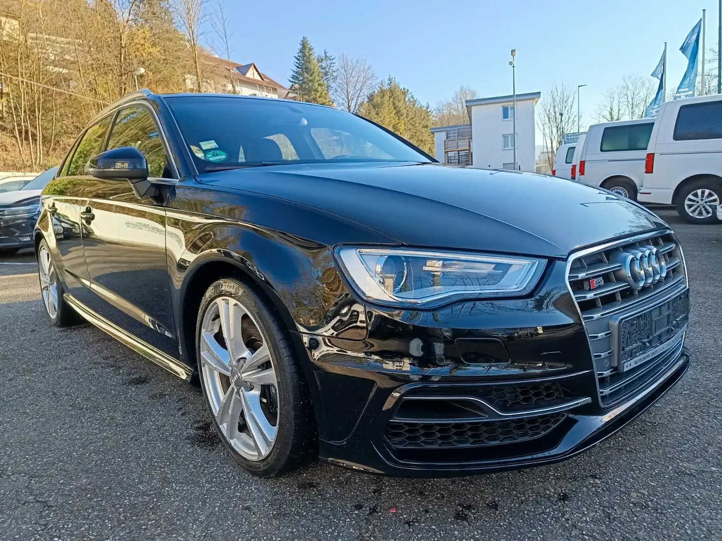 Audi S3 Sportback 2.0 TFSI quattro Zwart - 1