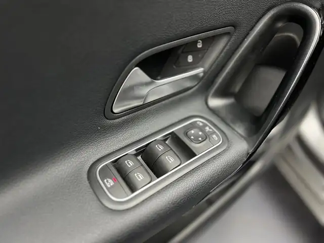 Mercedes-Benz A-Class view 11
