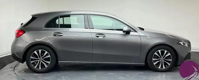 Mercedes-Benz A-Class view 3