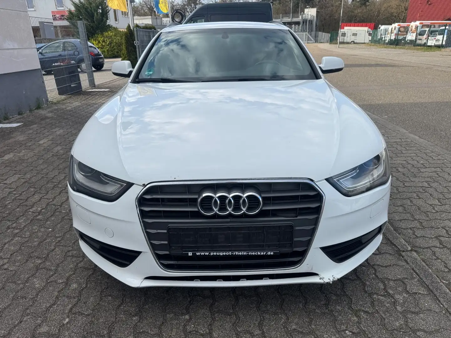 Audi A4 Avant Ambition Blanc - 2